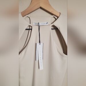 Susana Monaco Nwt Stylish Body Cutout Neck & Back Detail Cream Sleeveless Dress